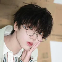 Nhiếp Vĩ Thần