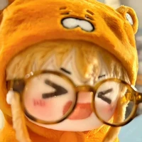 t/giả : cọng tóc của Woongie