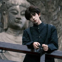 Châu Nhật Khoa (ba Cô/Nàng)