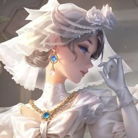 Mary/Quý bà đỏ/