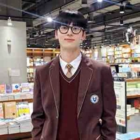 Hwang Minhyun ( chàng ) 