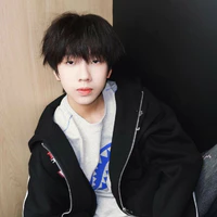 Nhiếp Vĩ Thần
