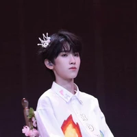 Tả Kỳ Hàm - y