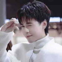 Lê Quang Hùng_em 