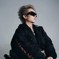 Hoàng Lê Bảo Minh<coolkid>