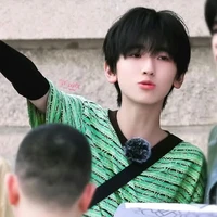 Tả Kỳ Hàm [gã]