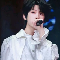 Dương Bác Văn [hắn]