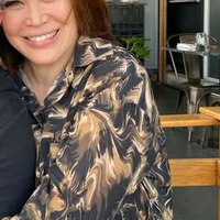 Mẹ Est