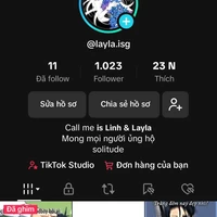 Khán giả phòng live xuyên không 