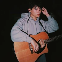 Đoàn Thế Lân|greyd