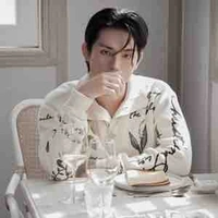 Đoàn Thế Lân- Grey D 