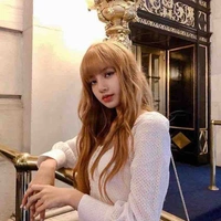 Nguyệt Tuyết Vân ( Lalisa ) 
