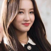 Song Kỳ Dung ( Nancy ) 
