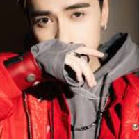 Quang Hùng