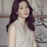 mẹ (nam 9)