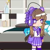 Violet(cj họ ở trường)