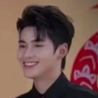 HUỲNH HOÀNG HÙNG