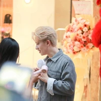 Trần Phong Hào ( Nicky )