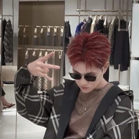 Hoàng Đức Duy ( captain )