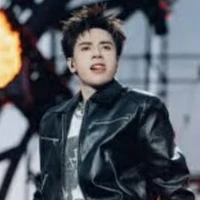 Quang Hùng Master D