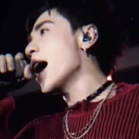 quang hùng
