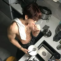 Leo - A