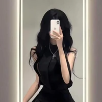 Nguyệt Ánh - trợ lí Nicky