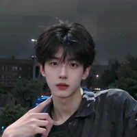 Hà Hoàng Bảo Long