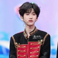 Tả Kì Hàm - Hắn