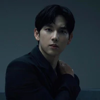 [ Lee Myung-Gi ]
