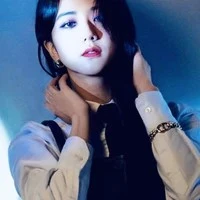 jisoo(soo)