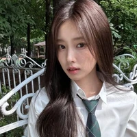 Kang hyewon