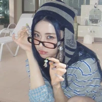 Huh Yunjin