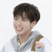 Teahyun (ck bé 😍)