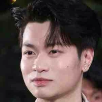 Bùi Anh Ninh ( anh )