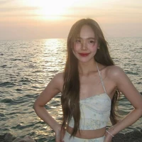 _june_ wanwimol /chị/