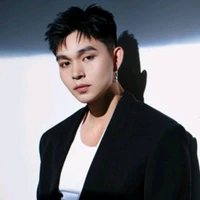 Jun Phạm