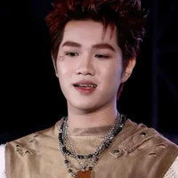 Hoàng Đức duy