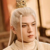 Bạch Phát Tiên