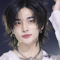 Hwang Hyunjin
