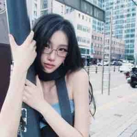 Tạ ngọc mai