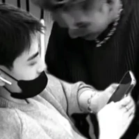 Quang Hùng (Phone)