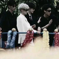 nhỏ tác giả