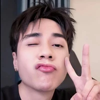 Lê Quang Hùng(phone)