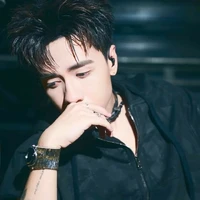 Lê Quang Hùng/anh/27 tuổi