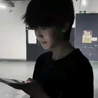 Tả Kỳ Hàm_cậu