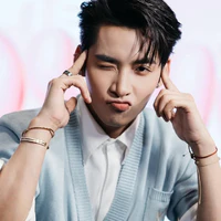 Hùng Huỳnh