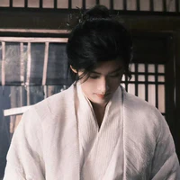 Ly Luân
