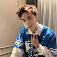 quang hồng