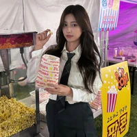 Joo Ye Ri